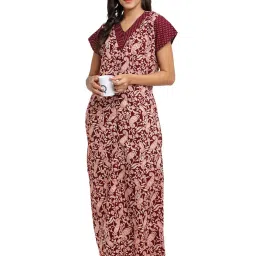 Secret Wish Maroon Printed Nighty image 4