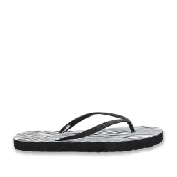 Ginger by Lifestyle Women's Black Flip Flops image 2