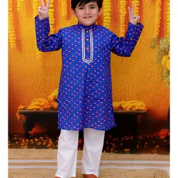 BownBee Pure Cotton Full Sleeves Floral Printed Lace Embellished Kurta Pyjama Set - Blue-picture-17