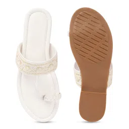AVIVASTYLE Women One Toe Flats image 2