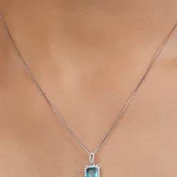 Zavya 925 Sterling Silver Elegant Rectangle CZ Pendant image 2