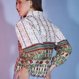 BUYNEWTREND White Cotton Printed Shirt image 2