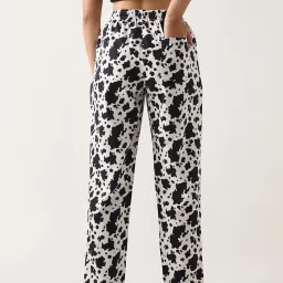 Bewakoof White Print Cotton Regular Fit Pyjamas image 2