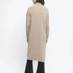 MADAME Khaki Solid Shrug image 2
