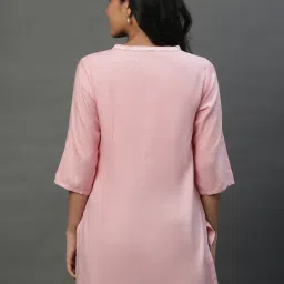 Aurelia Pink Embroidered Straight Kurti image 2