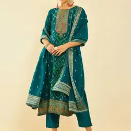 Soch Womens Green Brocade Kantha Print Suit Set With Cutdana Work-image-53