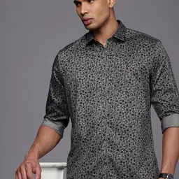 Louis Philippe Jeans Slim Fit Floral Opaque Printed Casual Shirt-picture-34