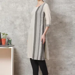 Rangriti Beige Striped Straight Kurta image 3