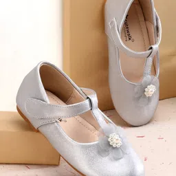 Cute Walk by Babyhug Ballerina With Velcro Closure and Floral Applique - Silver-picture-28