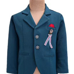 JASH KIDS Cotton Knit Full Sleeves Solid Colour Blazer with Printed T-ShirtTrouser Set & Broach Detailing - Teal Blue image 4