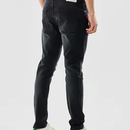 Snitch Men Slim Fit Mid-Rise Low Distress Light Fade Stretchable Jeans image 4