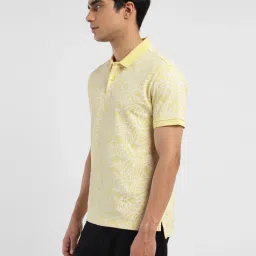 levi's Men's Printed Polo T-shirt image 4