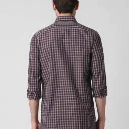 Peter England Brown Cotton Slim Fit Checks Shirts image 2