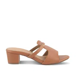 Tresmode Women's Tan Casual Sandals image 2