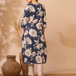 Fashor Blue Cotton Floral Three-Quarter Sleeves Kurta image 2