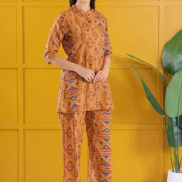 DARVI Geometric Printed Mandarin Collar Tunic & Trousers image 2