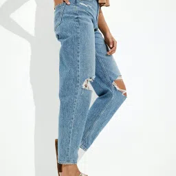 American Eagle Outfitters Blue Regular Fit Heavily Washed Jeans image 3