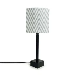 ExclusiveLane 'Greyed Chevrons' Handcrafted Table Lamp In Iron (18 Inch) image 4