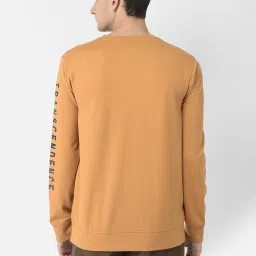 Crimsoune Club Mustard Regular Fit Printed Sweatshirt image 2
