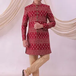 Desibutik Embroidered Mandarin Collar Sherwani image 4