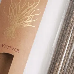 Fabindia Home Standalone Brown Wood Vetiver Incense Sticks - Set of 30 image 4