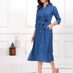 Meeranshi Indigo Pure Cotton Printed Three-Quarter Sleeves Kurti image 2