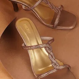 Metro Women's Antique Gold Casual Stilettos-image-21