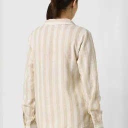 Van Heusen Beige Regular Fit Striped Shirt image 2