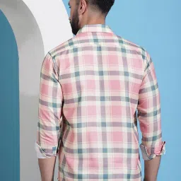 Indian Needle Peach Regular Fit Checks Shirt image 2