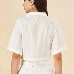 Akkriti by Pantaloons Snow White Embroidered Crop Shirt image 2