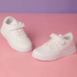 Truffle Collection Kids White Casual Sneakers-image-18