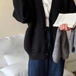 StyleCast Women Solid V-Neck Long Sleeves Cardigan image 2