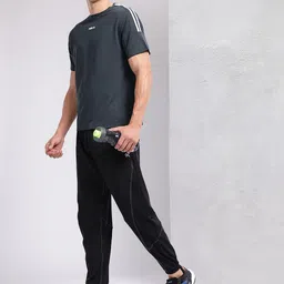 HRX by Hrithik Roshan Solid Regular Fit T-shirt image 2