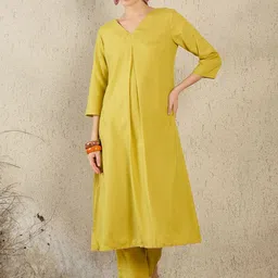 Indo Era Women Solid Kurta with Trouser image 3