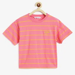 Campana Cotton Half Sleeves Bonjour Embroidered Tee - Pink & Yellow-image-5