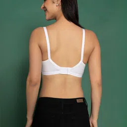 DressBerry Bra Medium Coverage image 3