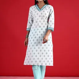 Indo Era Women Floral Printed Flared Sleeves Kurta-image-0