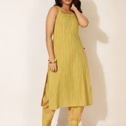 Fabindia Lime Yellow Cotton Floral Print Straight Kurta-picture-15