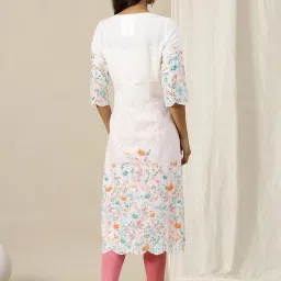 Aurelia White Printed Straight Kurta image 2