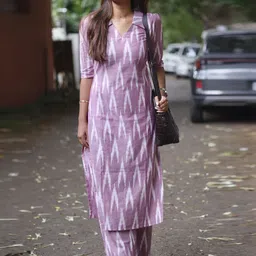 SZN Women Ethnic Motifs Printed Regular Kurta with Trousers-picture-11