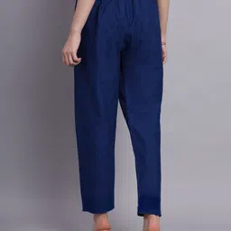 DIVASTRI Women Ethnic Motifs Embroidered Sequined Kurta with Trousers & Dupatta image 2