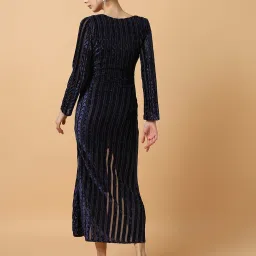 showoffff SHOWOFF Navy Textured Midi Dress image 2