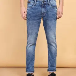Wrangler Light Blue Slim Fit Lightly Washed Jeans-picture-28