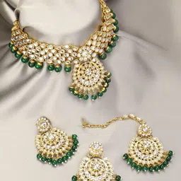 Peora 18K Gold-Plated Traditional Kundan Jewellery Set image 2