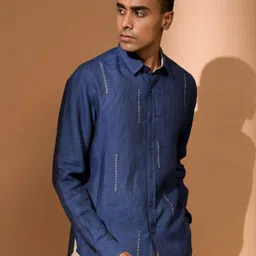 VIVEK KARUNAKARAN Men Cutaway Collar Solid Linen Slim Fit Casual Shirt image 3