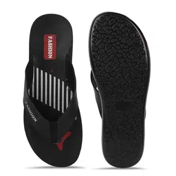 PENNEN Men Printed Thong Flip-Flops image 3
