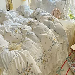 JC HOME Beige & White Polycotton 4 Piece Double Queen Regular Bedding Set image 3