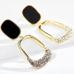 AKISON JEWELS Geometric Drop Earrings image 4