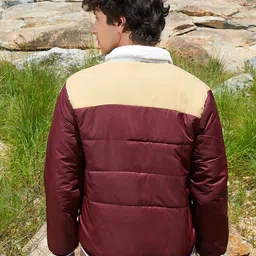 Campus Sutra Men Colourblocked Lightweight Padded Jacket image 4