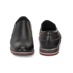 YOU LIKE Men Colourblocked Slip-On Sneakers image 4